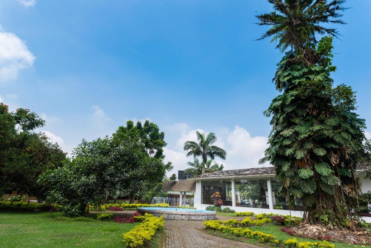 Hotel Zaracay Santo Domingo de los Colorados Exterior photo
